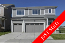 Yorkville Detached for sale: 4 bedroom 2,393 sq.ft. (Listed 2025-08-27)